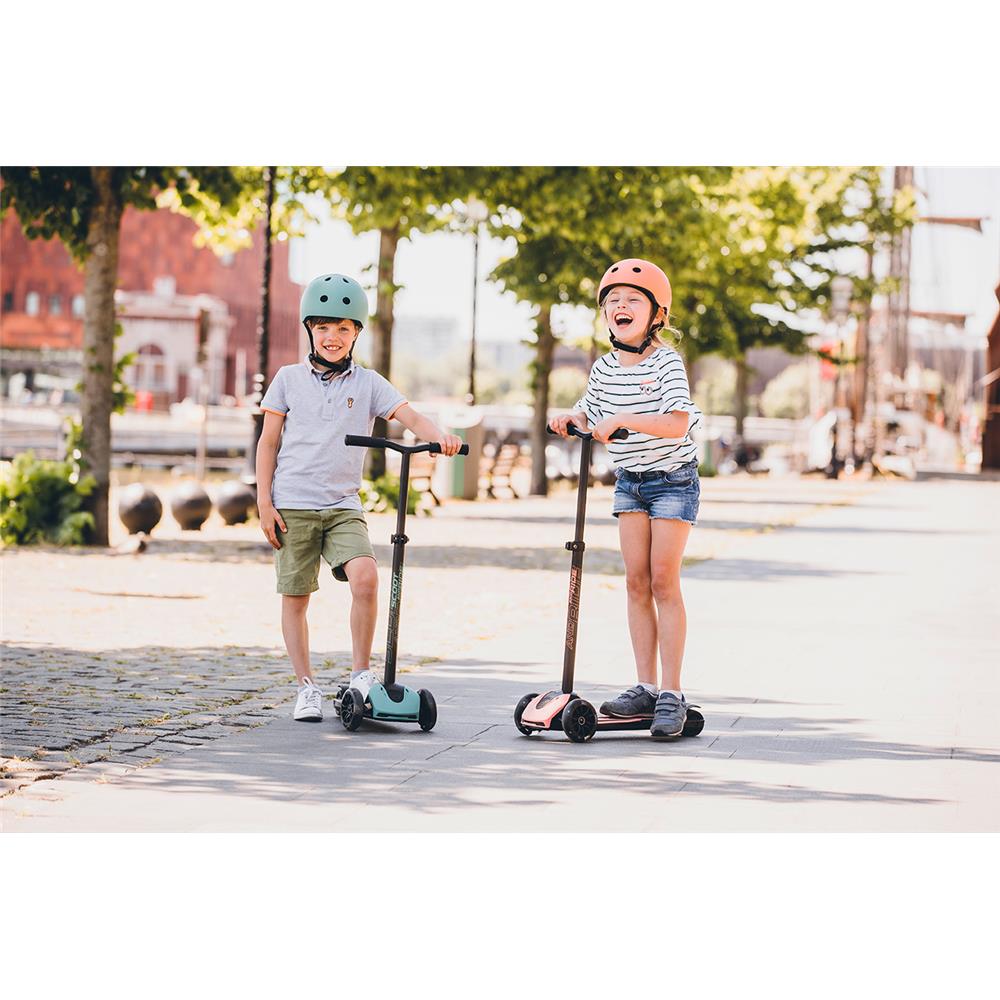 Scoot & Ride Highwaykick 5 LED Scooter, peache - Kinderroller, ab 5 Jahren