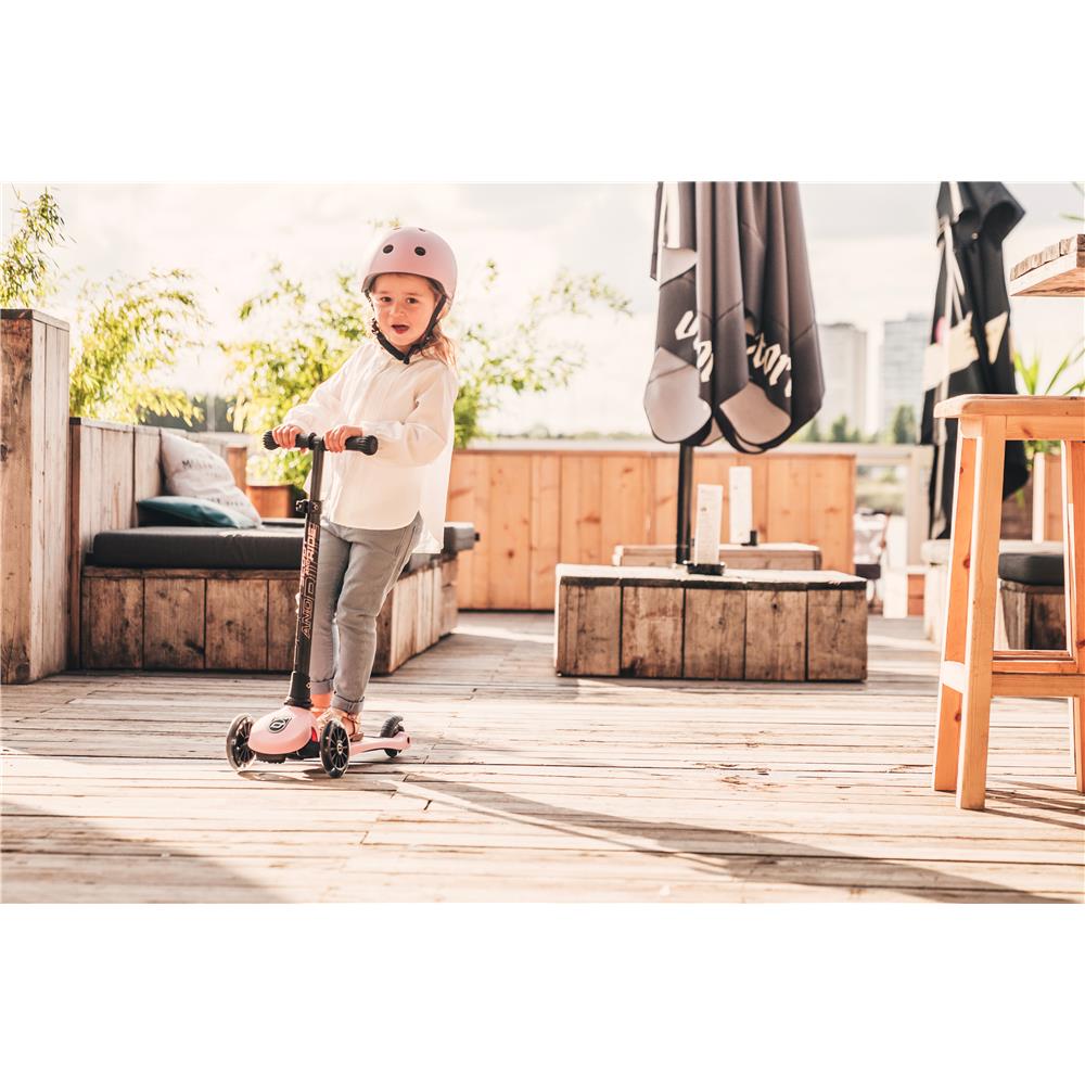 Scoot & Ride Highwaykick 3 LED Scooter, rose - Kinderroller, ab 3 Jahren