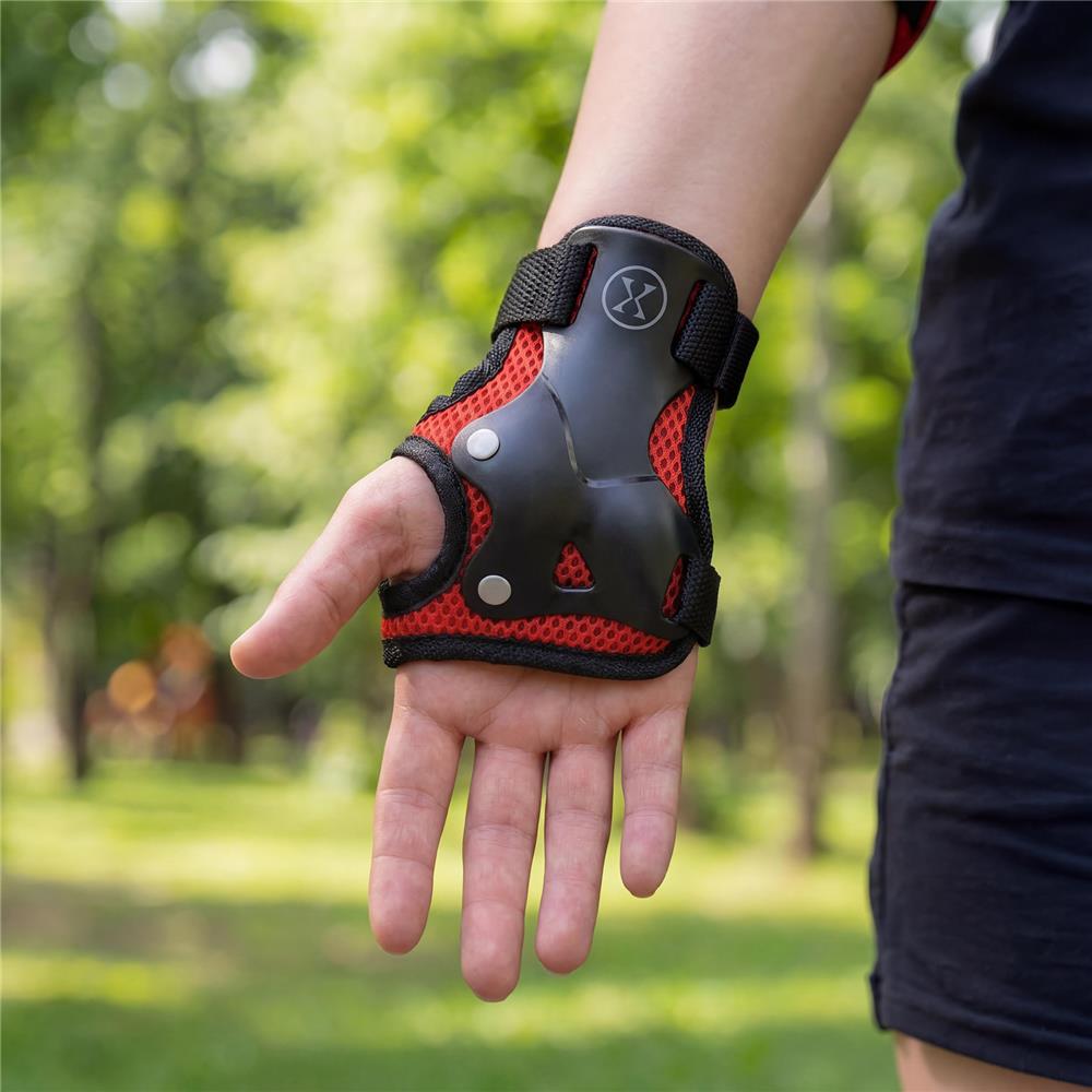 NILS EXTREME H320 Schoner-Set, Rot, Größe S - Protektoren Handgelenk Ellenbogen Knie